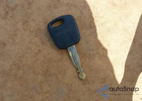 2003 Ford F-150 Xl/Xlt z USA, uszkodzony, nr VIN 2FTPF17L13CB10958